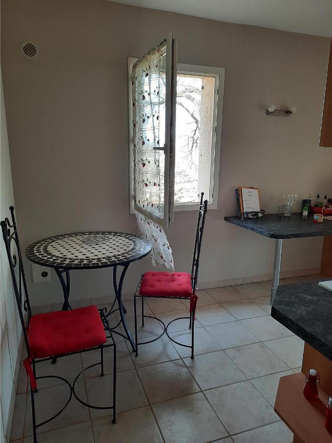 Appartement Le Marronnier à Niozelles Extérieur photo